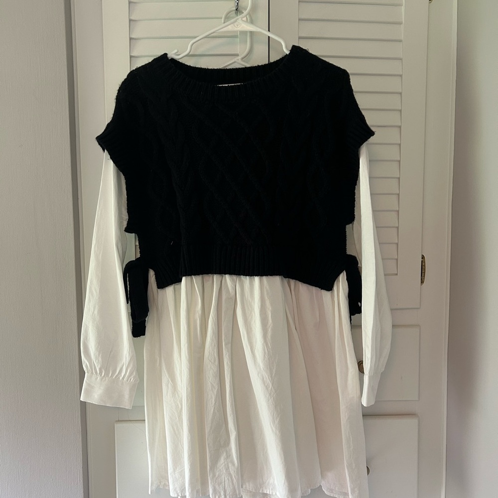 Altar'd State Black and White Bishop Sleeve Casual Dress